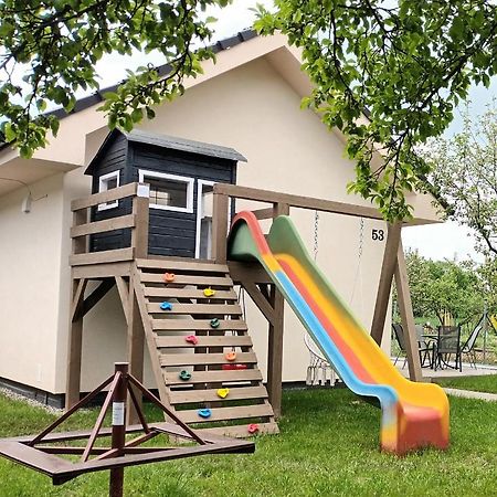 Domcek V Zahrade Vila Liptovský Mikuláš Exterior foto