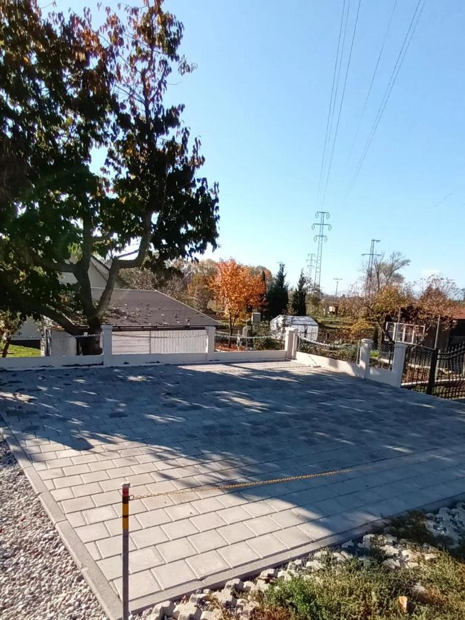 Domcek V Zahrade Vila Liptovský Mikuláš Exterior foto